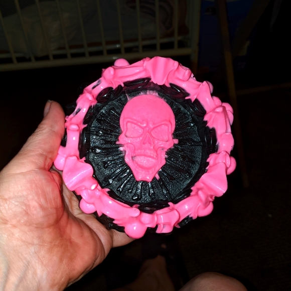 All handmade resin crafts - Picture 1 of 16